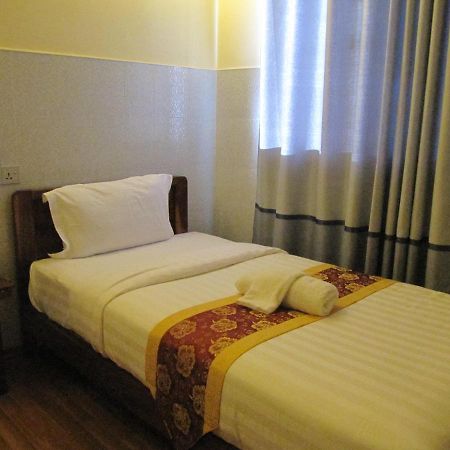Shwe Wun Yan Motel Bagan Exteriör bild